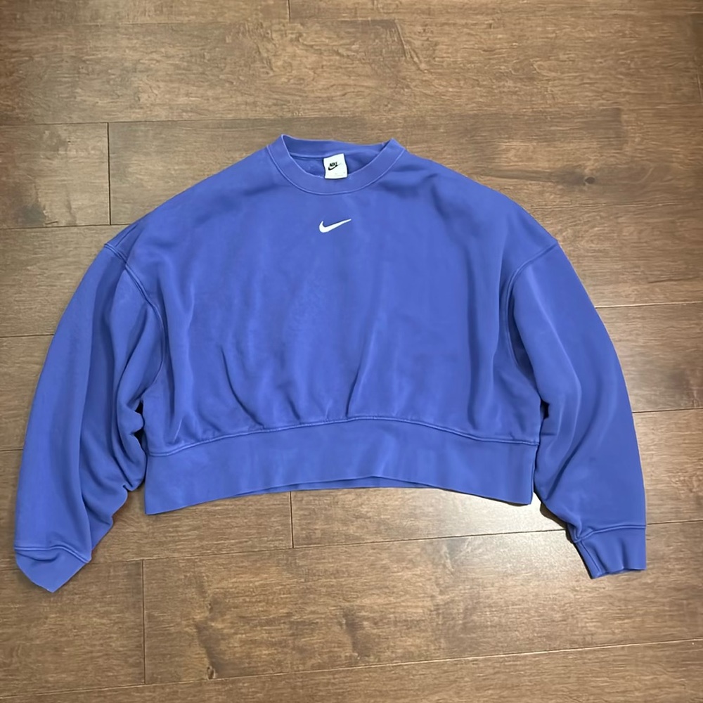 Purple Nike Sweatshirt